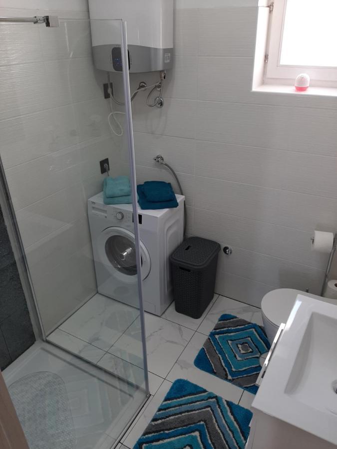 Ferienhaus Karlo Pridraga 외부 사진